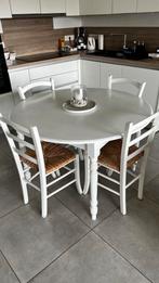 Table ronde avec ses 4 chaises en rotin, Maison & Meubles, Utilisé