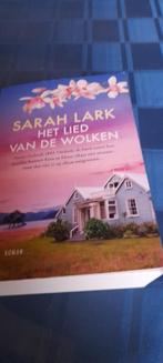 het lied van de wolken  Sarah Lark, Boeken, Ophalen of Verzenden, Zo goed als nieuw