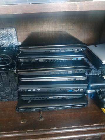 Grote partij laptops en randapparatuur beschikbaar voor biedingen