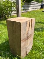 Massief (eiken?) blok / zuil / pilaar. 24x40x18, Ophalen, Zo goed als nieuw