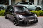 MINI Cooper 1.5 OPF DCT JCW-PACK /LED/ZETELVERWARMING/CAMERA, 4 zetels, Stof, Zwart, Particulier