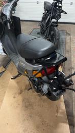 Zip type 3 zadel, Ophalen, Zo goed als nieuw