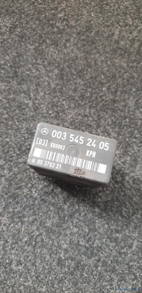 Brandstofpomp relais Mercedes 260SE 300SE 0035452405 origine, Auto-onderdelen, Elektronica en Kabels, Mercedes-Benz, Gebruikt