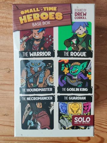 Small-Time Heroes Base Box card game beschikbaar voor biedingen