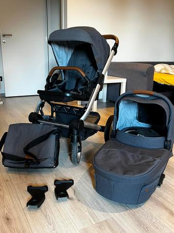 Mutsy Nio grijs onderstel inclusief allerlei accessoires beschikbaar voor biedingen