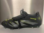 addidas predator voetbalschoenen, Sport en Fitness, Voetbal, Ophalen, Zo goed als nieuw, Schoenen