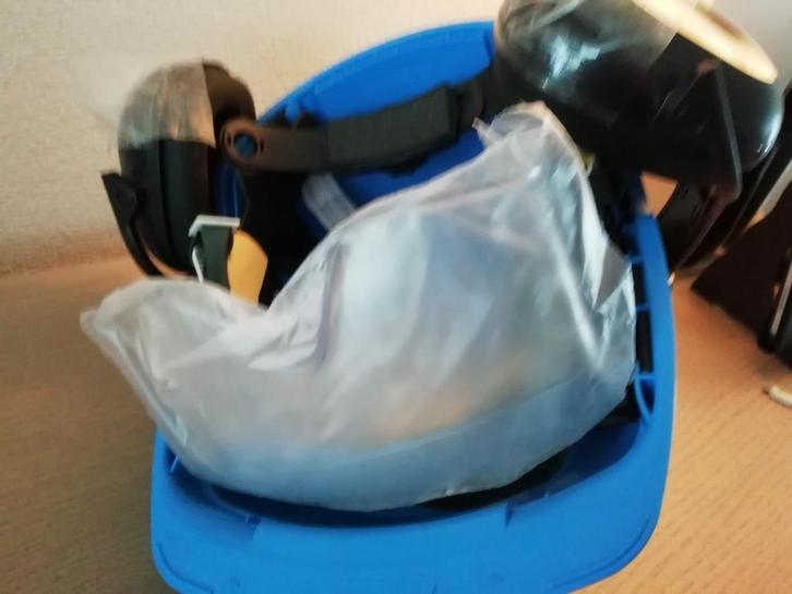 VEILIGHEIDSHELM IRIS 2 NIEUW ONGEBRUIKT, Bricolage & Construction, Casques de sécurité, Enlèvement ou Envoi