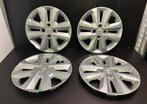 4 Dacia Sandero 15" wieldoppen, Auto diversen, Wieldoppen, Ophalen of Verzenden, Gebruikt