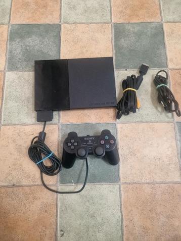 PS2 Slim + manette + carte mémoire + FIFA 06 beschikbaar voor biedingen