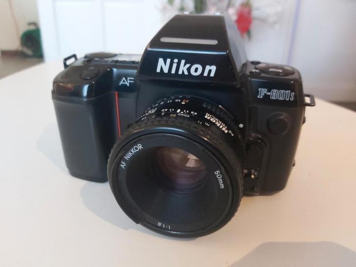 Nikon f801s plus 50mm 1.8, Audio, Tv en Foto, Fotocamera's Analoog, Nikon, Ophalen of Verzenden