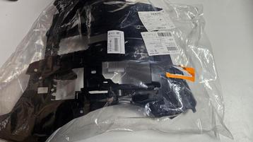 Voorbumper montage steun bracket links Mini  Cooper serie J0 beschikbaar voor biedingen