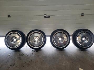 Jantes Corvette C4 4x100 16 pouces disponible aux enchères