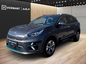 Kia Niro More 64 kWh + Luxe Pack!, Auto's, Kia, 5 deurs, Zilver of Grijs, Niro, Stadsauto