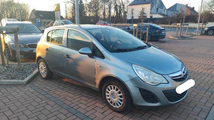Opel Corsa, Auto's, Opel, Particulier, Corsa, Elektrische buitenspiegels, Elektrische ramen, Radio, Benzine, Euro 5, Berline, 5 deurs