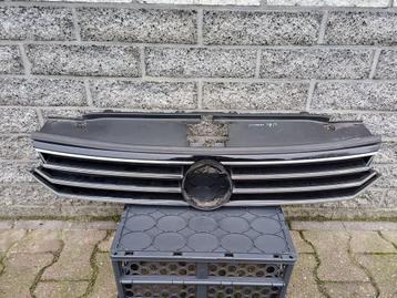 Volkswagen Passat B8 Grille 3G0853651 / 3G0853653 Bj.15 / 18 beschikbaar voor biedingen
