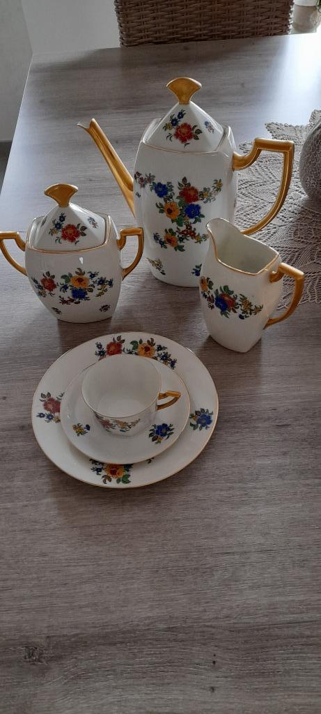 12-delig Limoges porceleinen koffieservies, Huis en Inrichting, Keuken | Servies, Bord(en), Ophalen