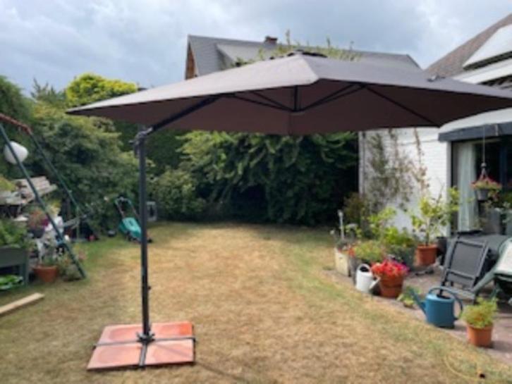 Nieuwe drijvende paraplu Central Park Vive 2,9m antraciet, Tuin en Terras, Parasols, Nieuw, Zweefparasol, 2 tot 3 meter, Kantelbaar