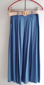 Te koop: Nieuw!!!! Mooie lange blauwe rok met riem., Ophalen, Nieuw, Blauw, Onder de knie