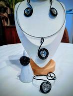 Parure NEUVE FAIT MAIN, Enlèvement