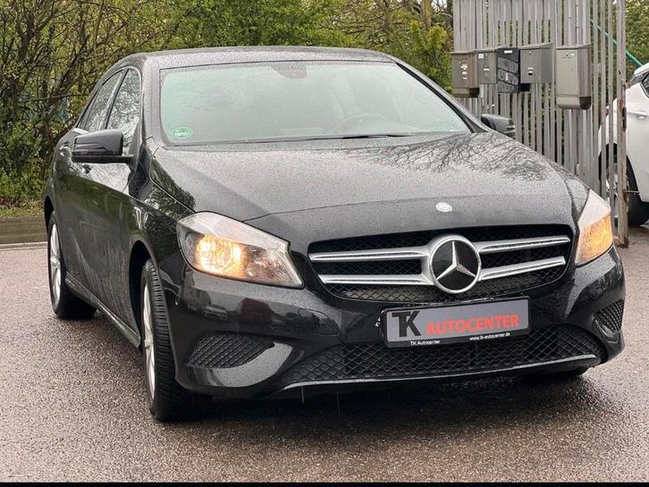 Mercedes class a 180  -2014  -159 000 km  -manuel -essence, Auto's, Mercedes-Benz, Bedrijf, Ophalen