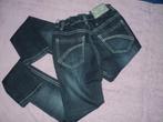 3pommes un jeans pour la fille 11ans, Kinderen en Baby's, Kinderkleding | Maat 146, Ophalen of Verzenden, Meisje