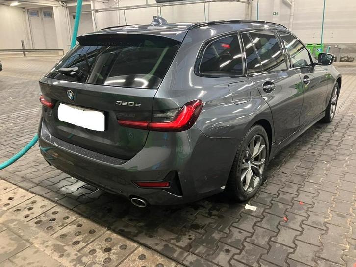 BMW 320e Sport Touring Break Hybride in Perfecte staat !, Autos, BMW, Entreprise, Série 3, ABS, Caméra de recul, Régulateur de distance