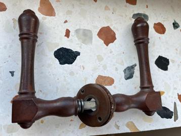 Set van 2 metalen deurklinken (klassieke stijl) beschikbaar voor biedingen