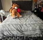 Bed met matras en kleerkast, Huis en Inrichting, Slaapkamer | Bedden, Ophalen, Eenpersoons, Zo goed als nieuw, 180 cm