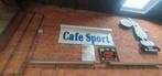 Lichtreclame  café sport, Ophalen