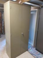 Vintage metalen kast met leggers, Ophalen, Gebruikt