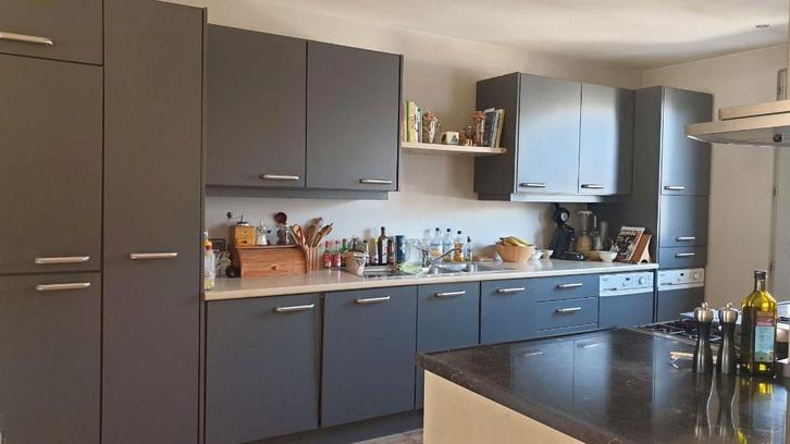 Volledige keuken + keukeneiland, in perfekte staat, stevig !, Huis en Inrichting, Keuken | Complete keukens, Ophalen