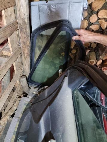 honda civic ep3 type r achterste zijruiten beschikbaar voor biedingen