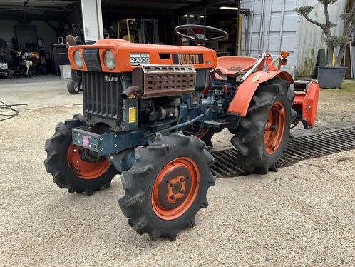 Mini tracteur Kubota B7000 4x4, Articles professionnels, Machines & Construction | Jardin, Parc & Sylviculture, Autres types