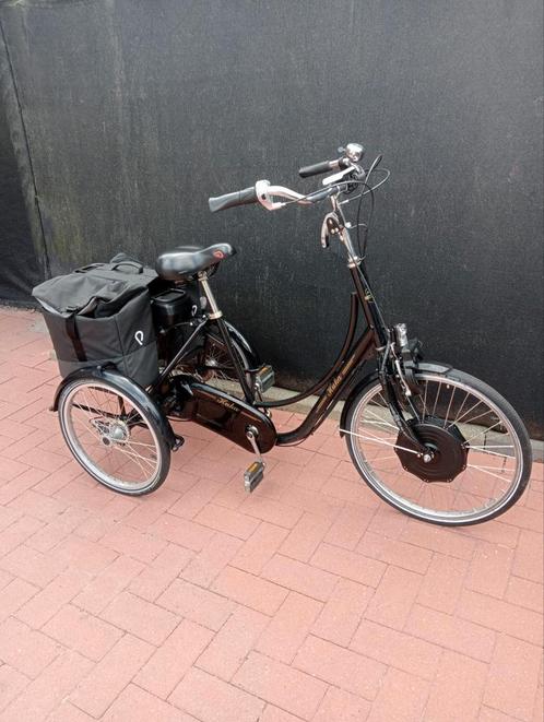 Huka elektrische driewieler nieuwe batterij jaar garantie, Fietsen en Brommers, Fietsen | Driewielfietsen, Zo goed als nieuw, Ophalen of Verzenden