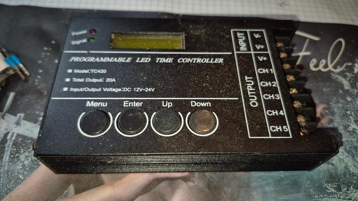 Timer Led verlichting vogelkweek, Animaux & Accessoires, Oiseaux | Accessoires, Utilisé, Accessoires pour cage, Enlèvement ou Envoi