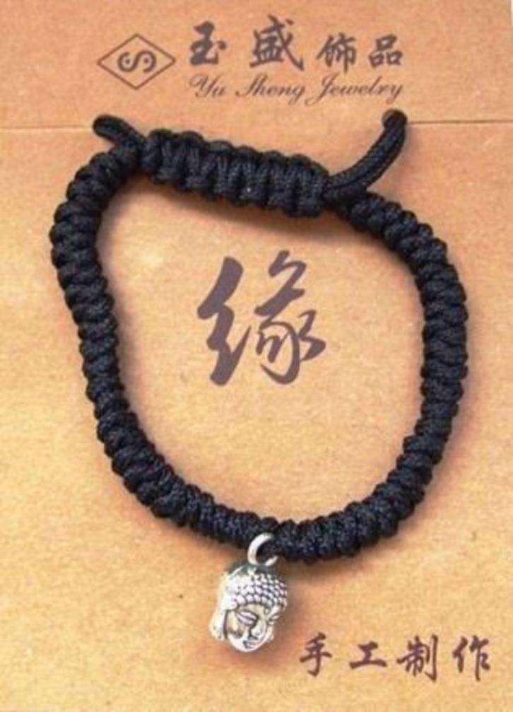Geluksarmbandje met Boeddha bedeltje, Handtassen en Accessoires, Armbanden, Nieuw, Overige materialen, Zilver, Met bedels of kralen