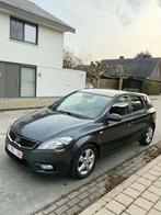 Kia Ceed 1.6 CRDI Euro 5 Gekeurd voor verkoop, Autos, Air conditionné, Euro 5, Achat, Particulier