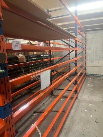 Gereedschapsrek 3m H x 1m D beschikbaar voor biedingen