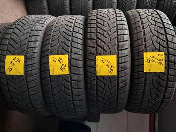 235/55/19 235/55R19 2355519 winter demo Goodyear  beschikbaar voor biedingen