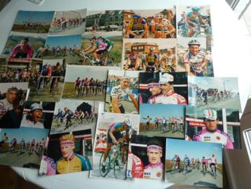 Waalse wielrenners: 40 persfoto's, 26 grote 25x20 +14, lijst