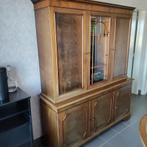 Gratis grote commode en tv kast ., Ophalen