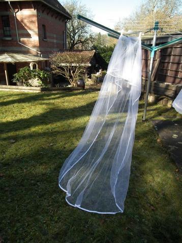 Long voile de mariée (longueur 240 cm) & accessoire cheveux, Sans marque (Pronuptia), Accessoires, Porté, Blanc