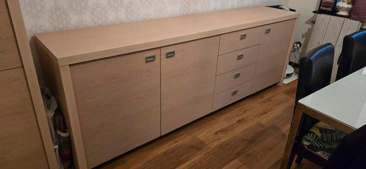 Dressoir nog in goede staat, Huis en Inrichting, Kasten | Dressoirs, Ophalen