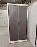 Metalen kast met modulaire plank is geweldig, Huis en Inrichting, Woonaccessoires | Etagères, Ophalen, Zo goed als nieuw