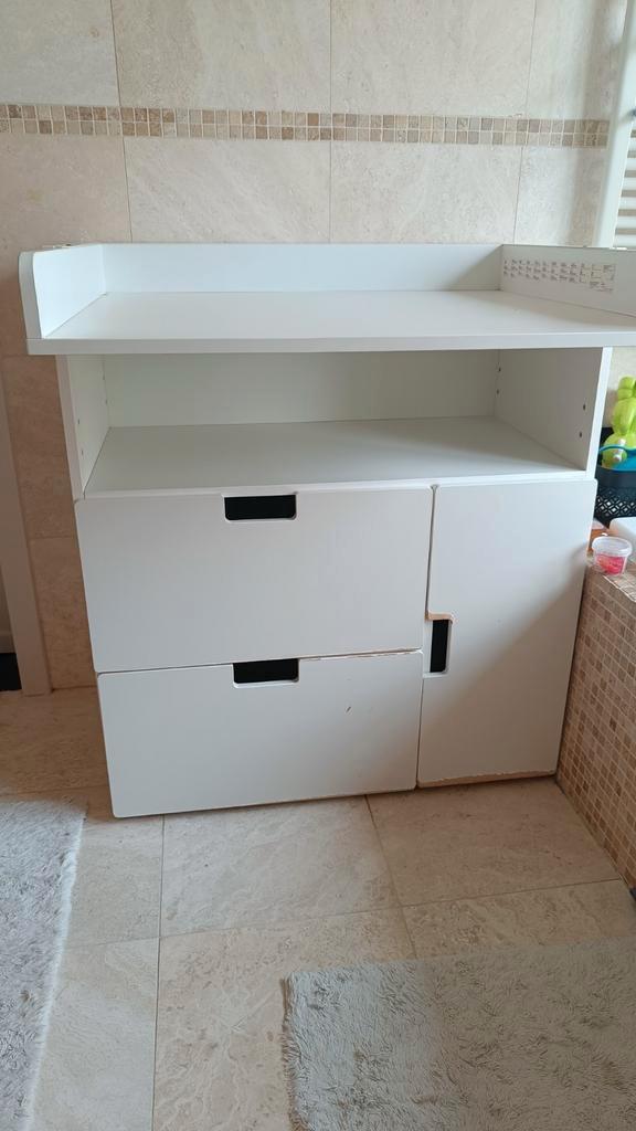 Gratis verzorgingstafel op te halen liefst vandaag Gentbrugg, Kinderen en Baby's, Kinderkamer | Commodes en Kasten, Ophalen