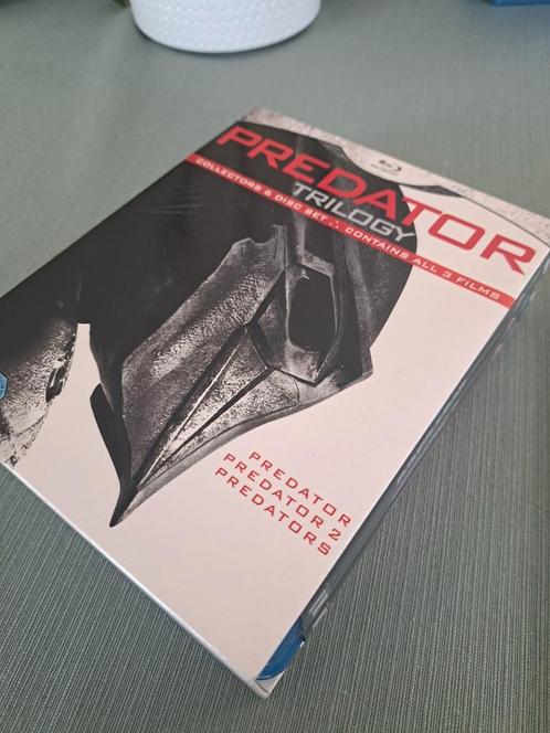 Coffret de 6 disques Blu Ray Predator Trilogy Collector, CD & DVD, Blu-ray, Comme neuf, Horreur, Enlèvement ou Envoi