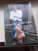 Boek 'Leven op blote voet' van Scott Pape, Ophalen of Verzenden, Gelezen