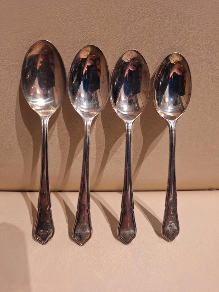 4 cuillères en métal argenté, Antiquités & Art, Antiquités | Argent & Or, Enlèvement ou Envoi