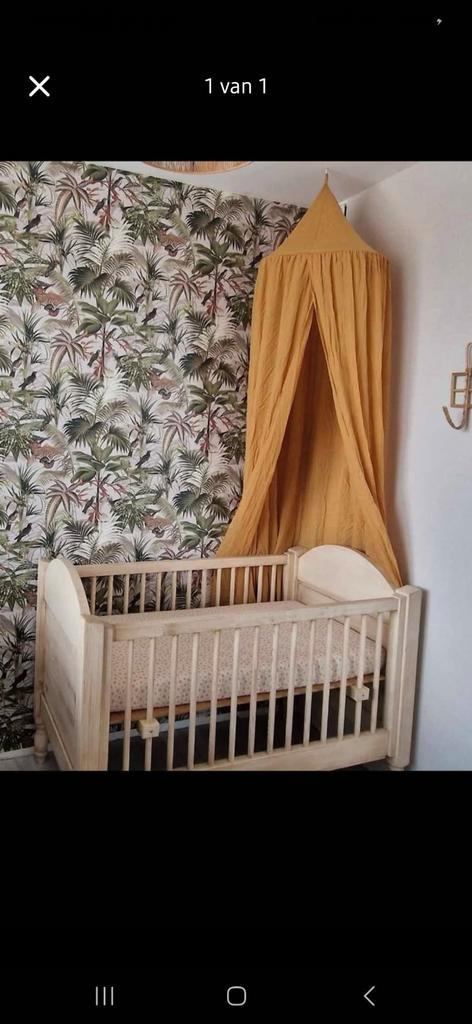 Mooi massief houten bedje, Kinderen en Baby's, Babywiegjes en Ledikanten, Zo goed als nieuw, Ophalen