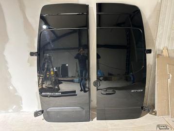 Mercedes Sprinter W907 2019-2024 achterdeuren portieren acht beschikbaar voor biedingen